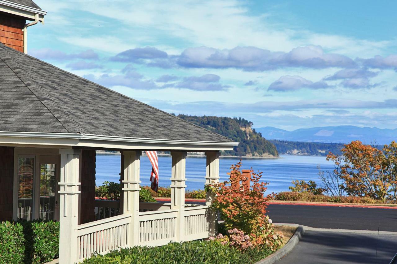 Saratoga Inn Langley Exterior photo